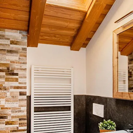 Апартаменты Pradella Sant'Antonio (Sondrio)